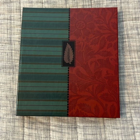 Hallmark address book​ - Picture 1 of 8